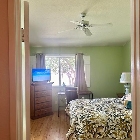 המט Vineyard Vista Suite With Tv And Private Bathroom מראה חיצוני תמונה