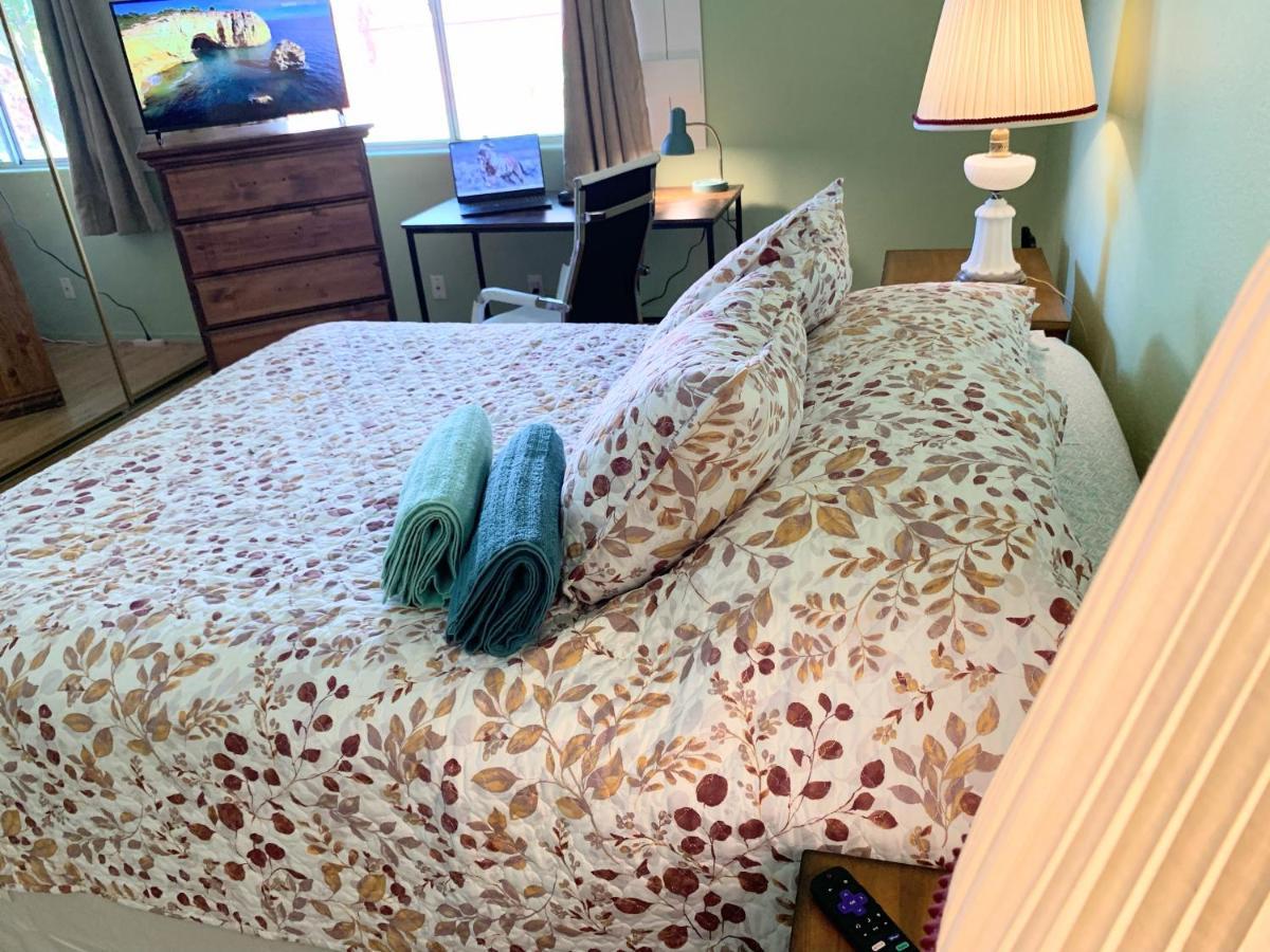 המט Vineyard Vista Suite With Tv And Private Bathroom מראה חיצוני תמונה