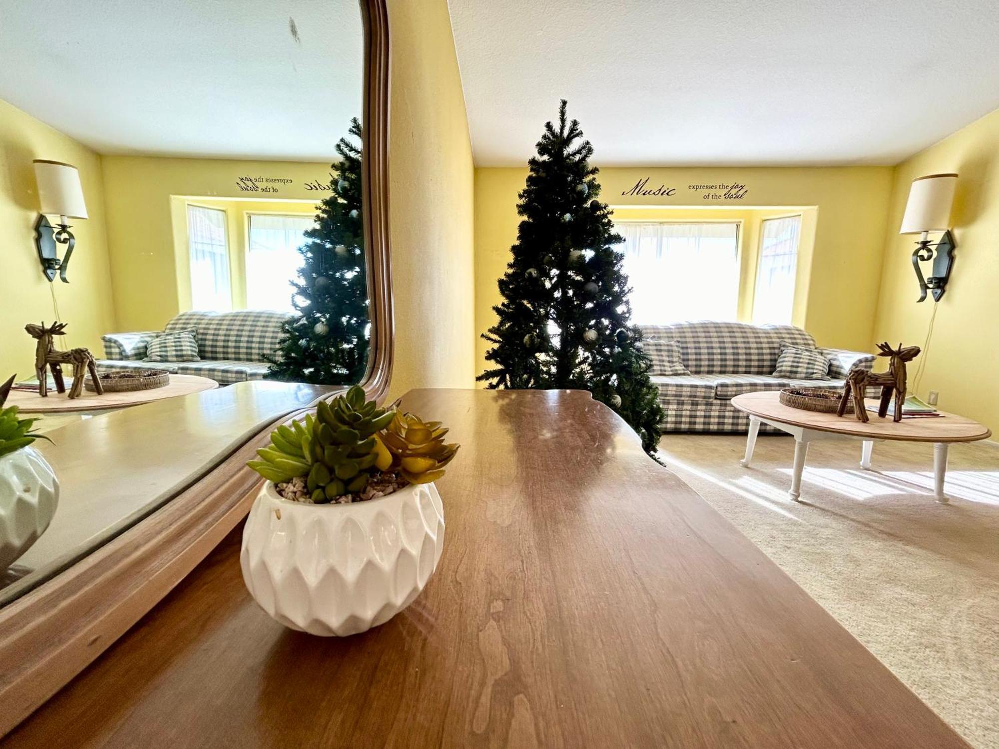 המט Vineyard Vista Suite With Tv And Private Bathroom מראה חיצוני תמונה
